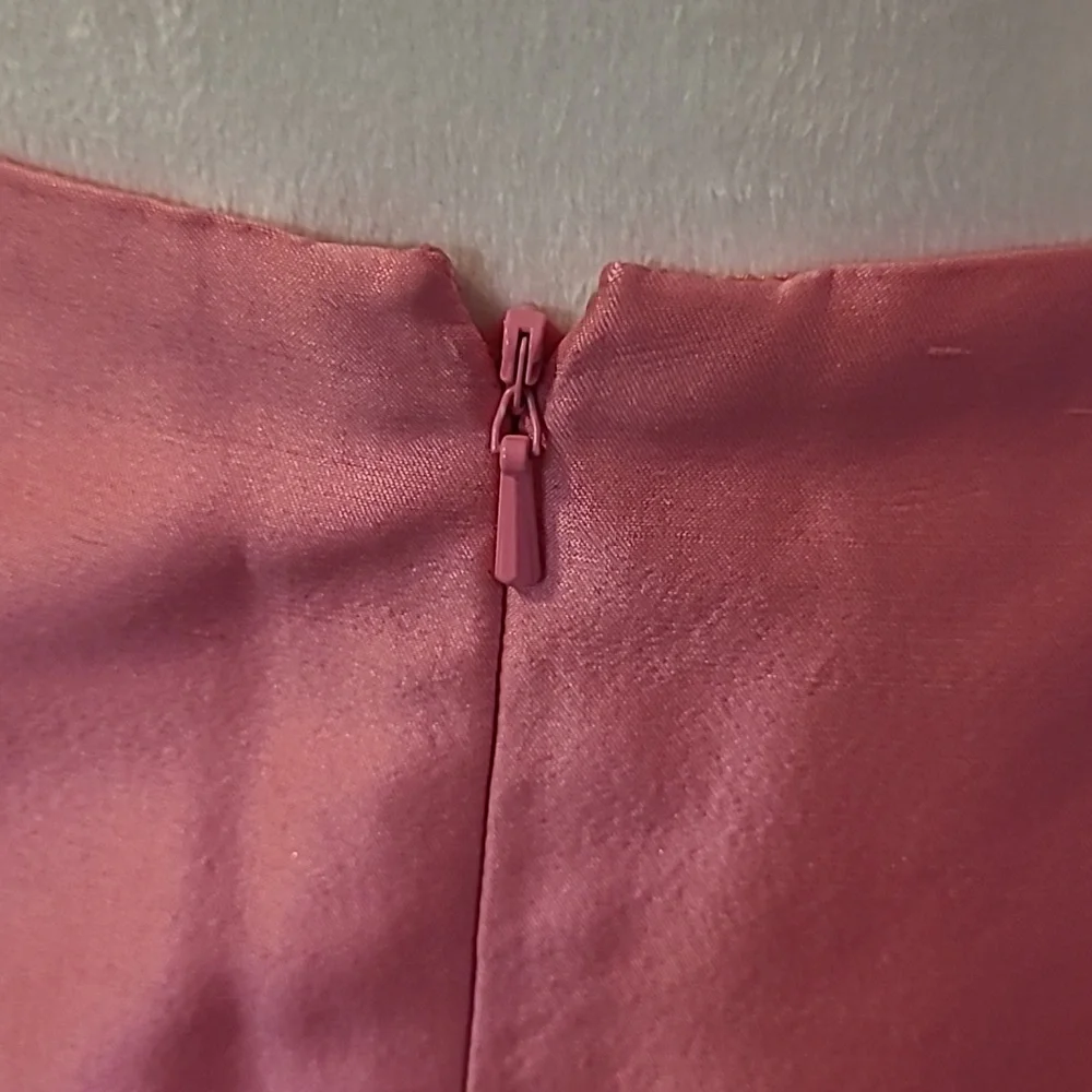 Vtg. Dana Buchman Silk Skirt